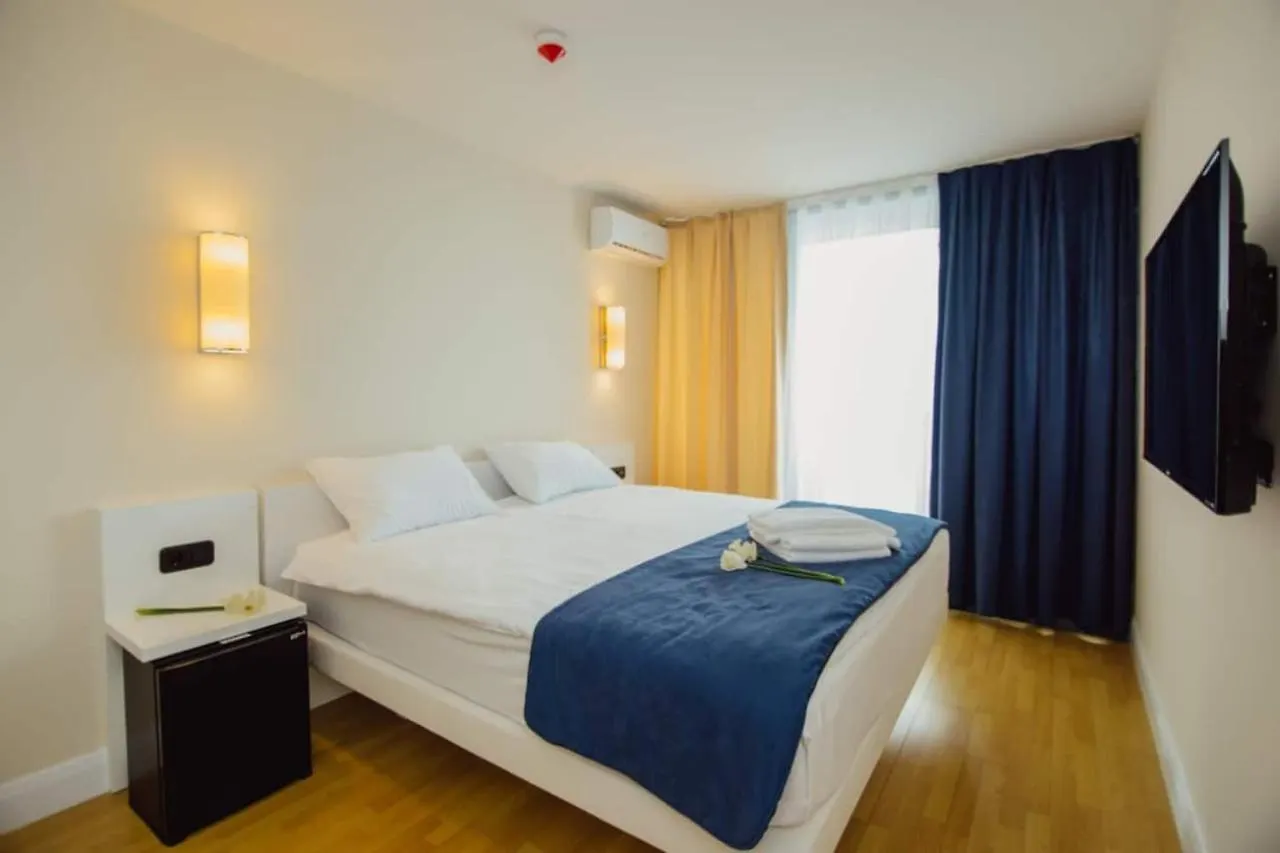 Hotel Panoramic Sea View Батуми Апартаменты